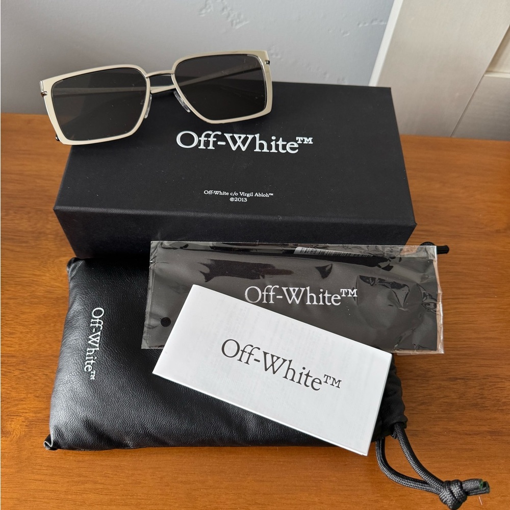 Off-White Sunglasses